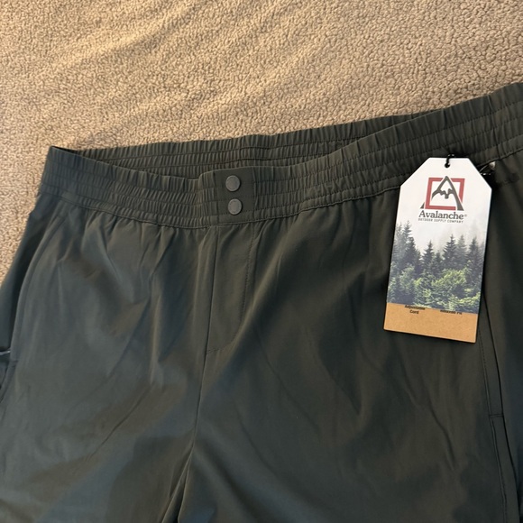 NEW Avalanche Women's Ankle Pant Outdoors Hiking Activewear Size XL Green - Picture 4 of 7